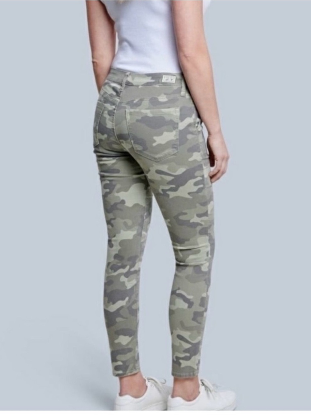 Seven7 Women's Skinny Camo Jeans in Beige Gray